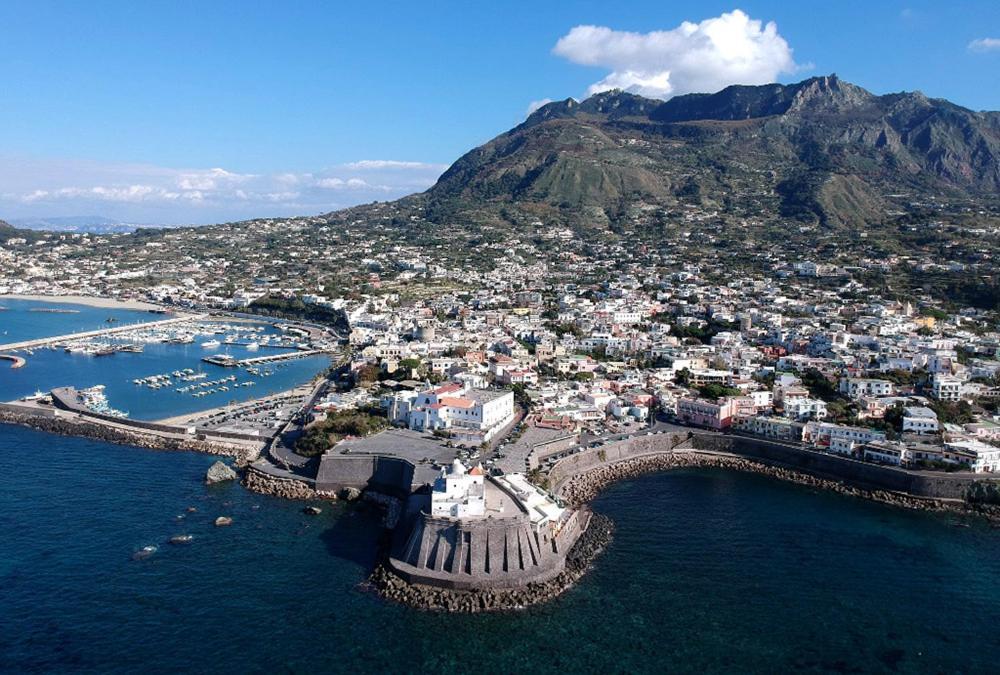 Casa La Torre Forio D'Ischia - Vicoli Saraceni Apartment Екстериор снимка